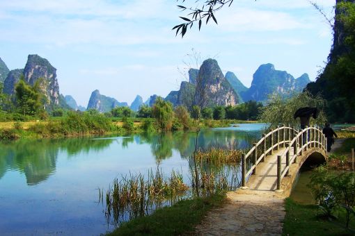 附近200公里旅游景点,离我附近200公里的景点 前往国家4a级旅游风景区——【通灵大峡谷】(行程距离45公里,行驶时间