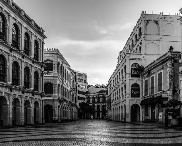 一天内想去大三巴 威尼斯人 官也街和路环 够时