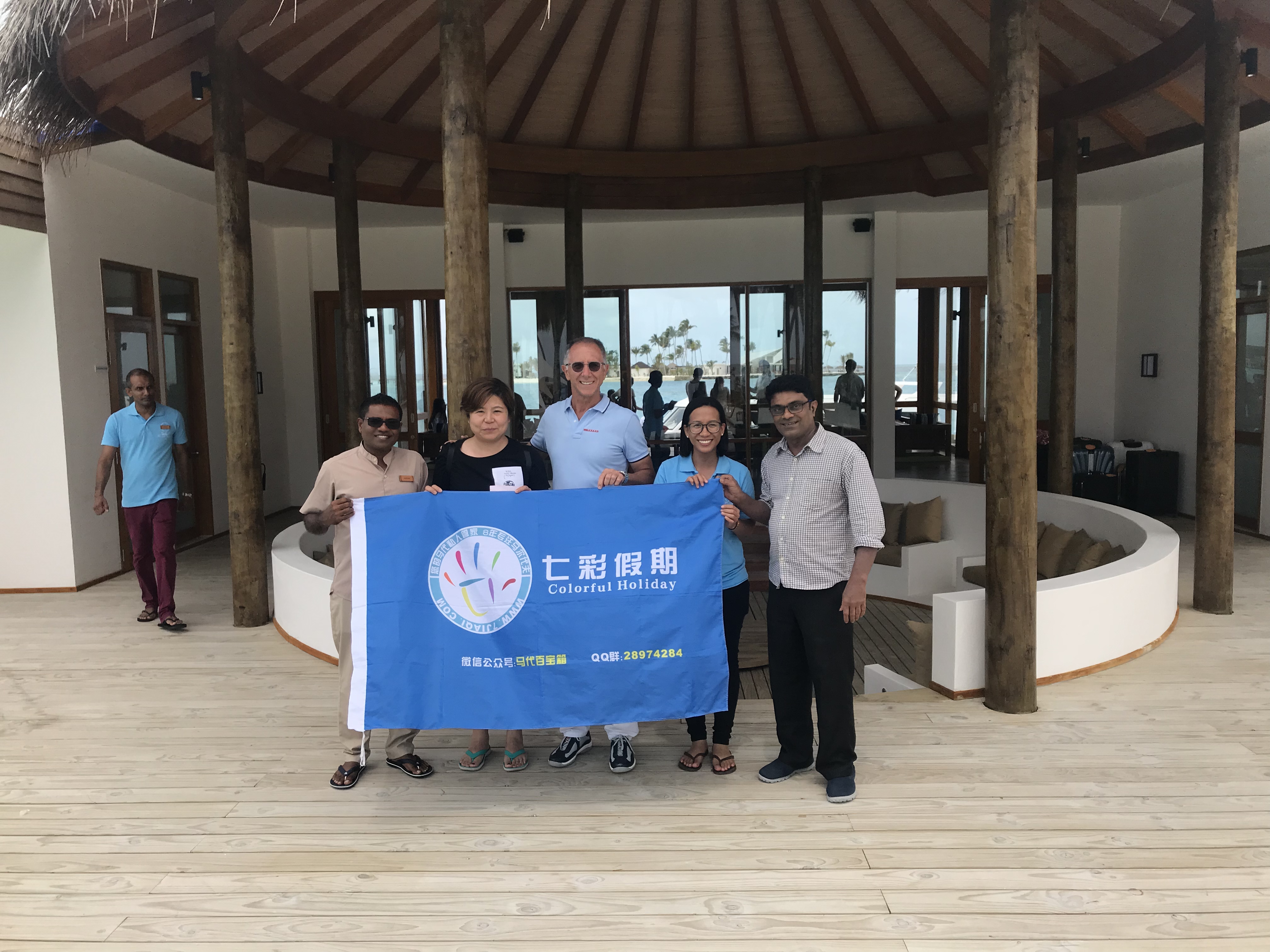 鲁滨逊 奥露 奥静应该选哪个啊?