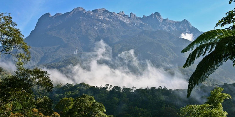 马来西亚亚庇神山公园探索和波令温泉体验之旅一日游