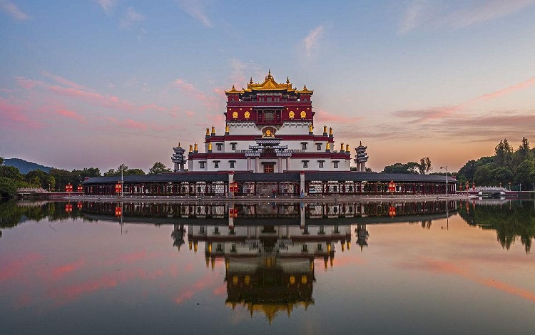 广西灵山县多少人口_广西灵山县图片(2)