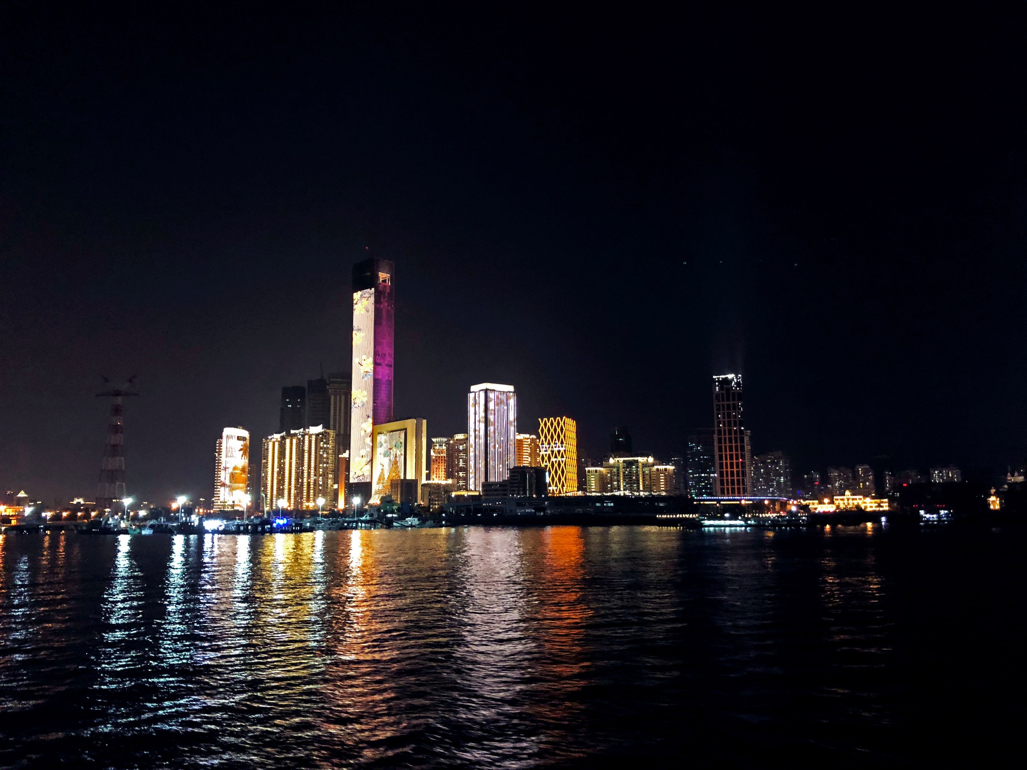              厦门夜景 by bikego