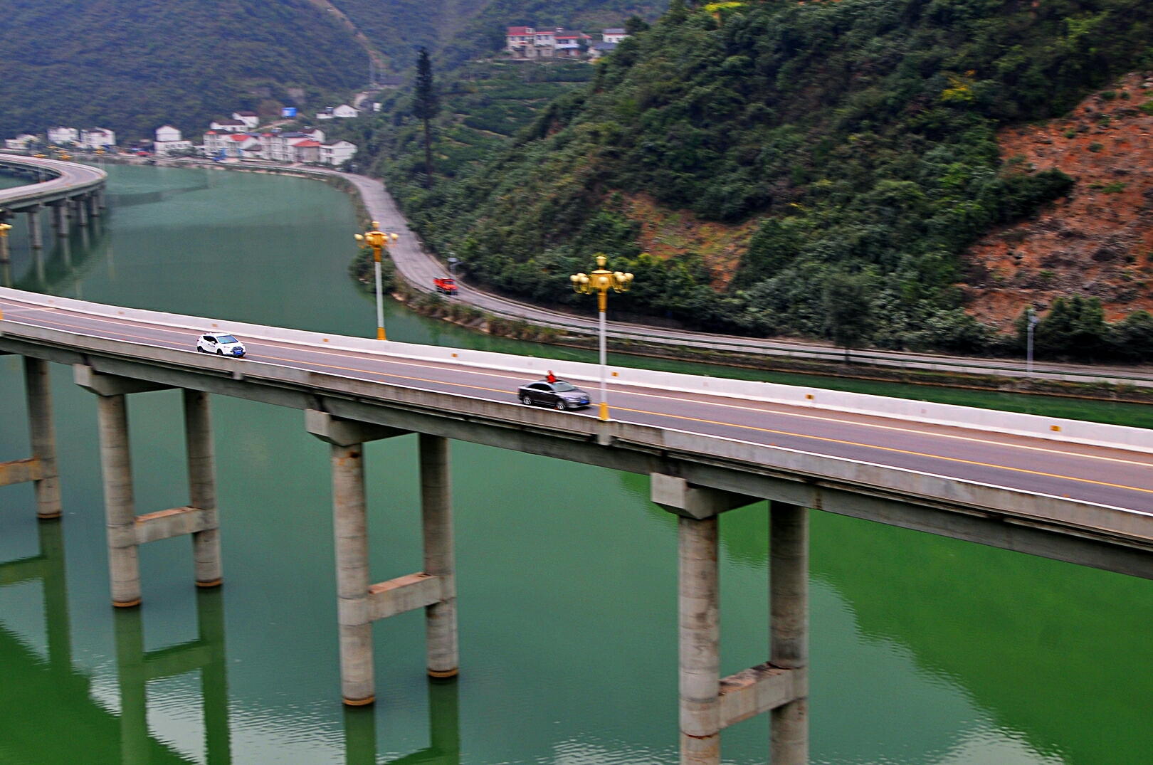 十月,行摄湖北最美水上公路