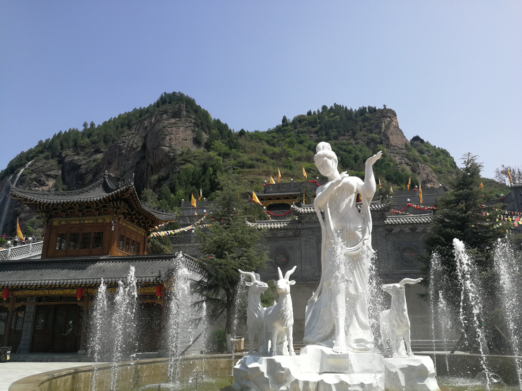 流浪蹈6站宝鸡,九龙山