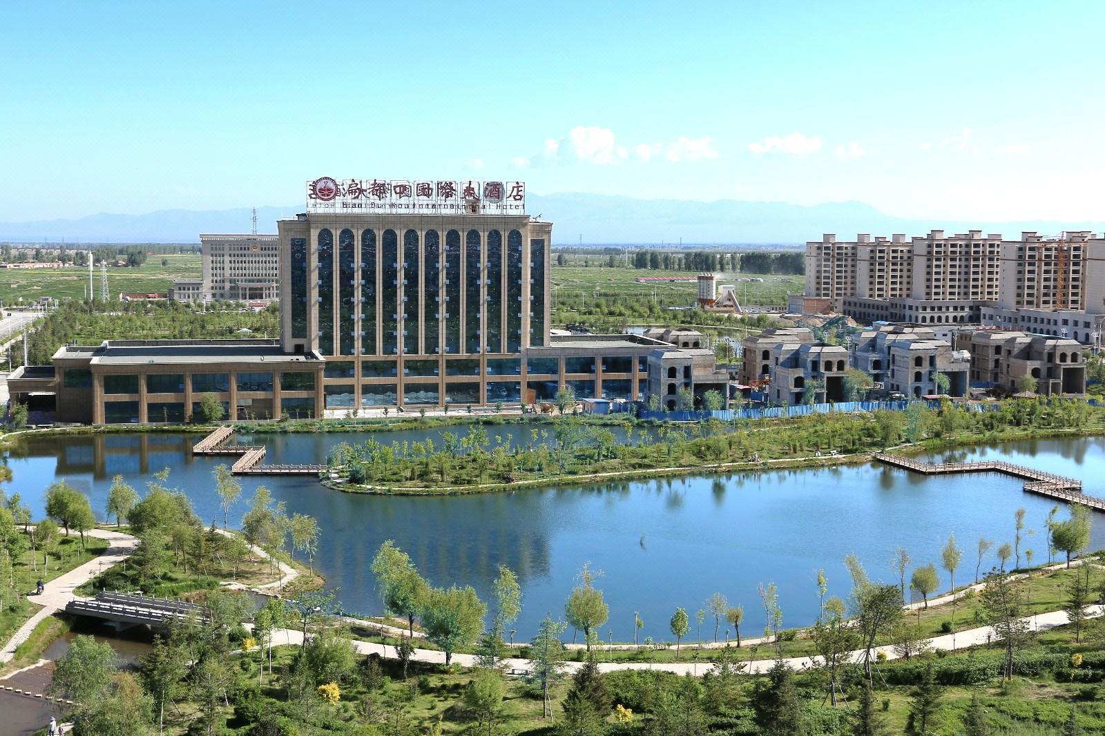 民乐县扁都口国际大酒店