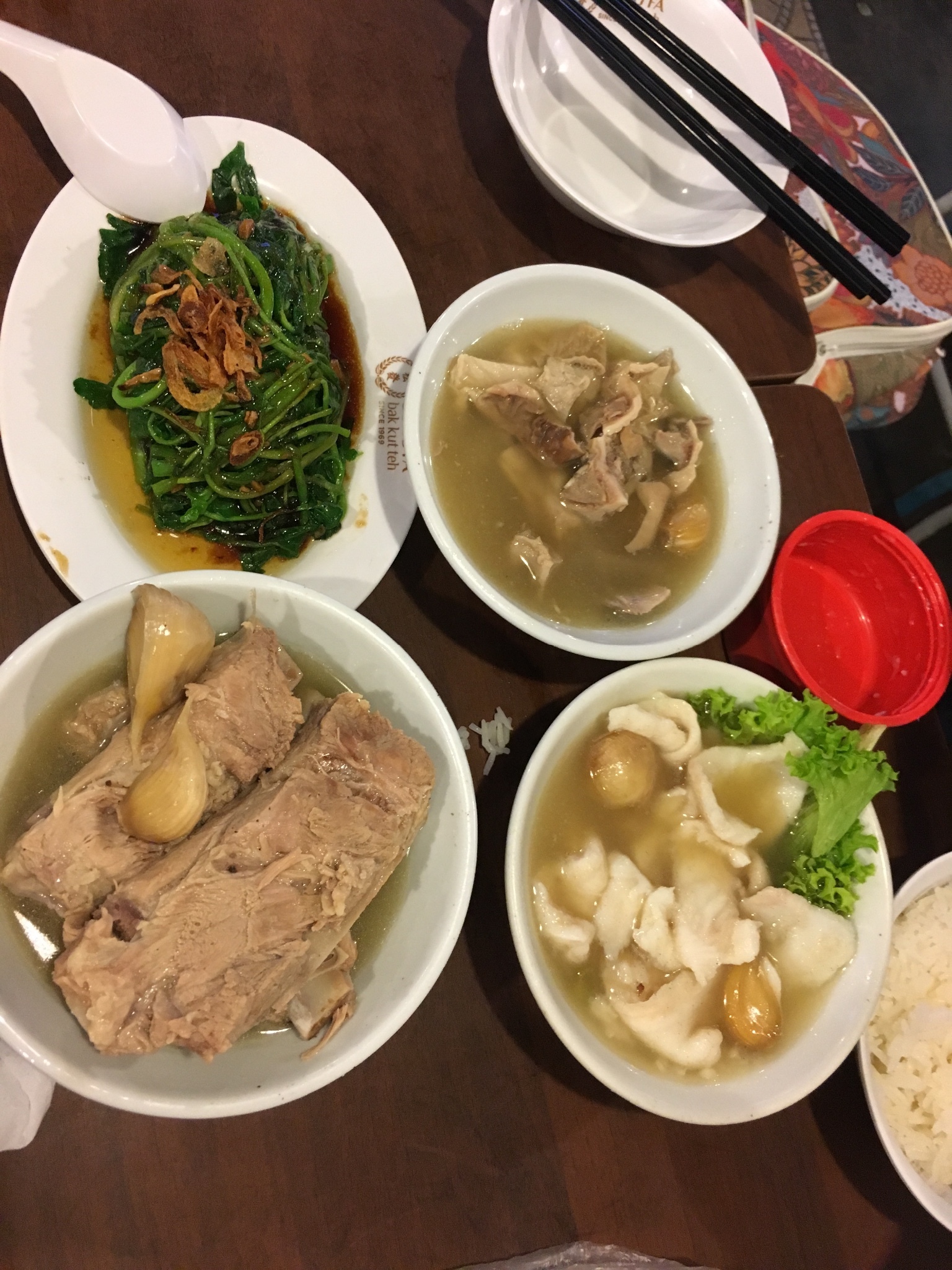 松发肉骨茶(克拉码头)
