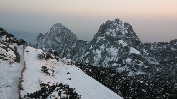 本人三次游黄山的经验总结(纯攻略),黄山自助游攻略