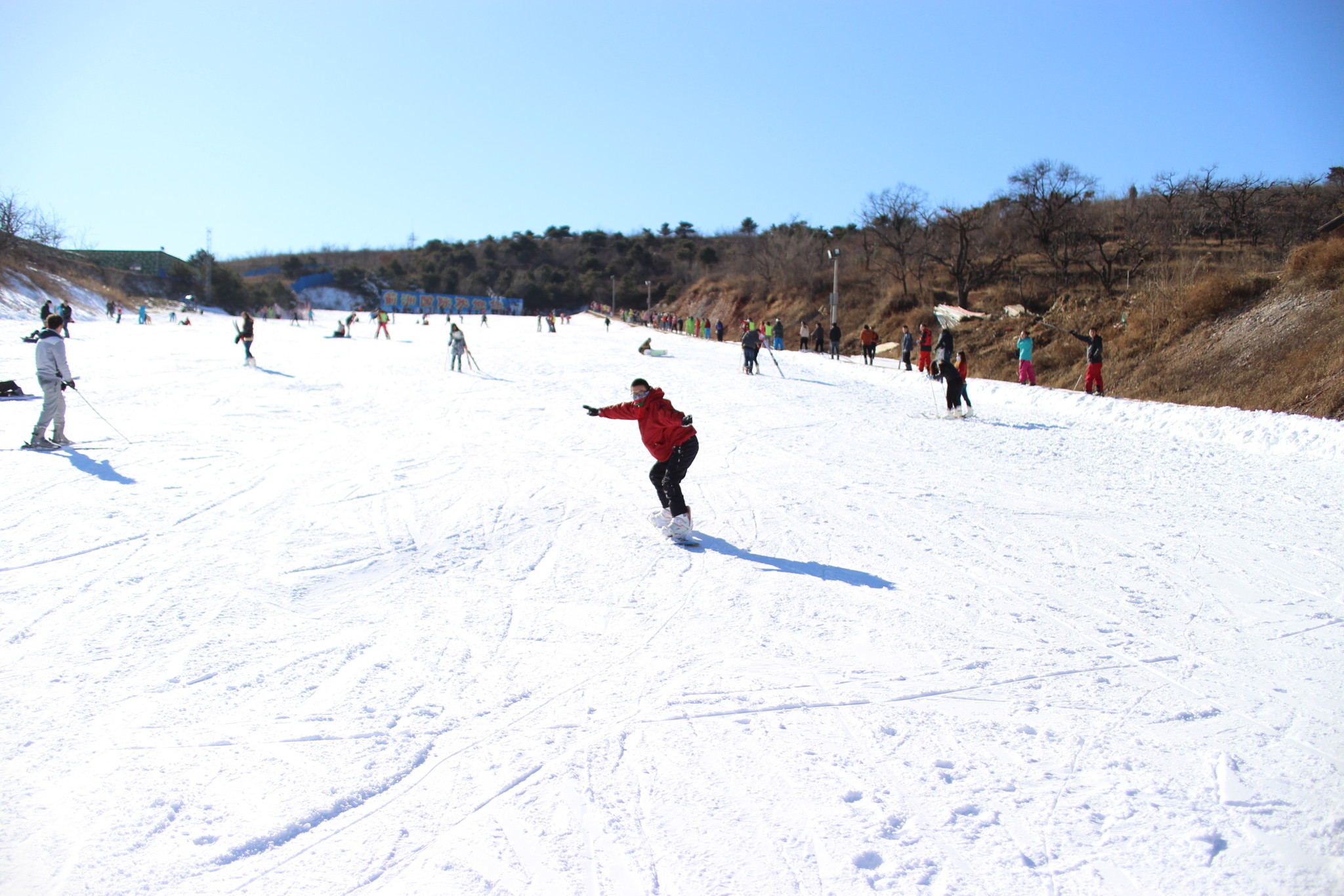 承德滑雪多少钱?金山岭国际滑雪旅游度假区