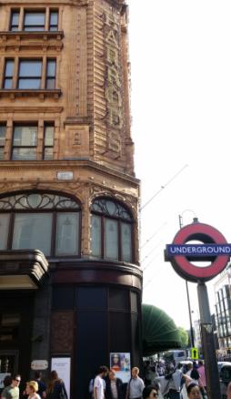 伦敦大都会GDP_伦敦大都会警车(2)