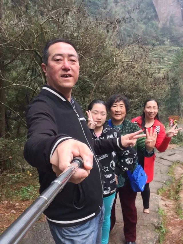 手知了猜成语_简单玉雕手绘图知了(3)