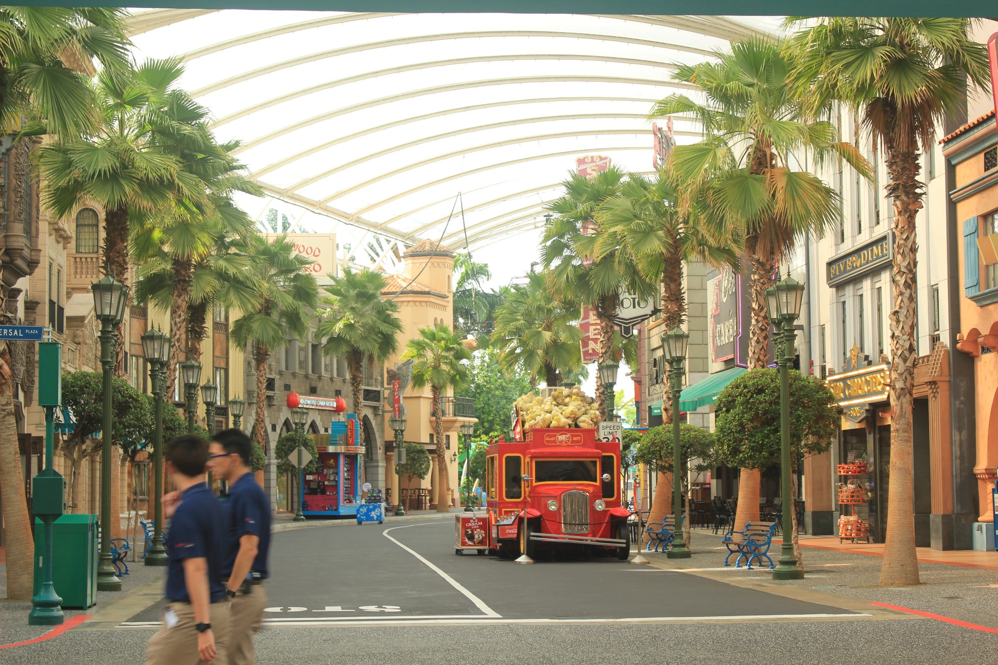 新加坡酒店_新加坡旅游景点_新加坡收入消费(2)