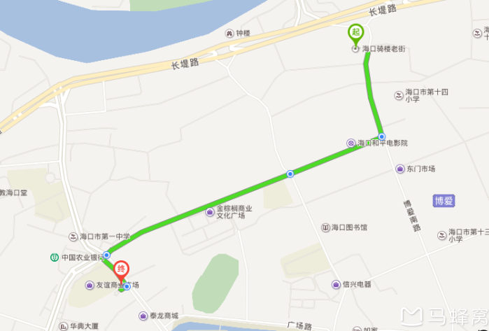 海口骑楼老街离骑楼小吃街多远?