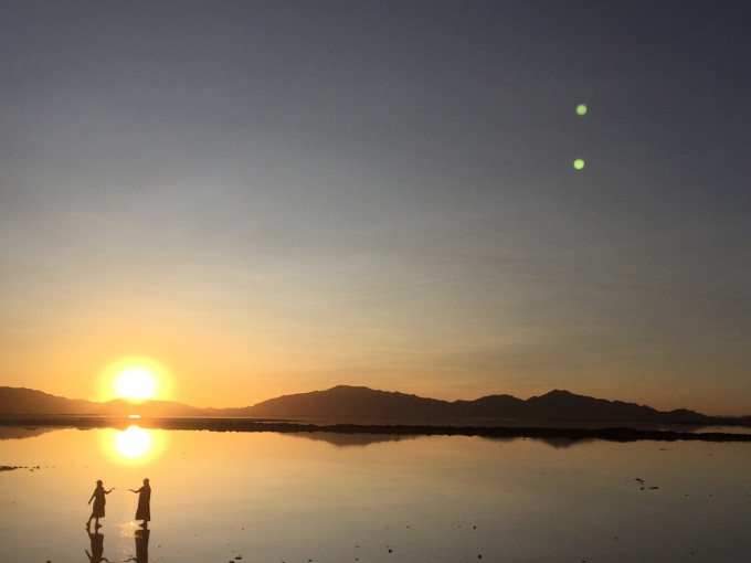 太阳落山了我说的不是时间到底是在表达什么 wKgBZ1m36mGAe2XDAAU5-eFGkdg35.jpeg?imageView2%2F2%2Fw%2F680%2Fq%2F90%7CimageMogr2%2Fstrip%2Fquality%2F90