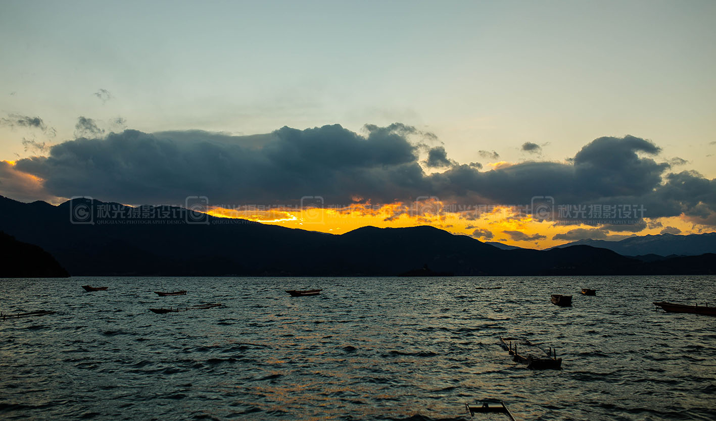 泸沽湖拍婚纱_旅拍泸沽湖背影(3)