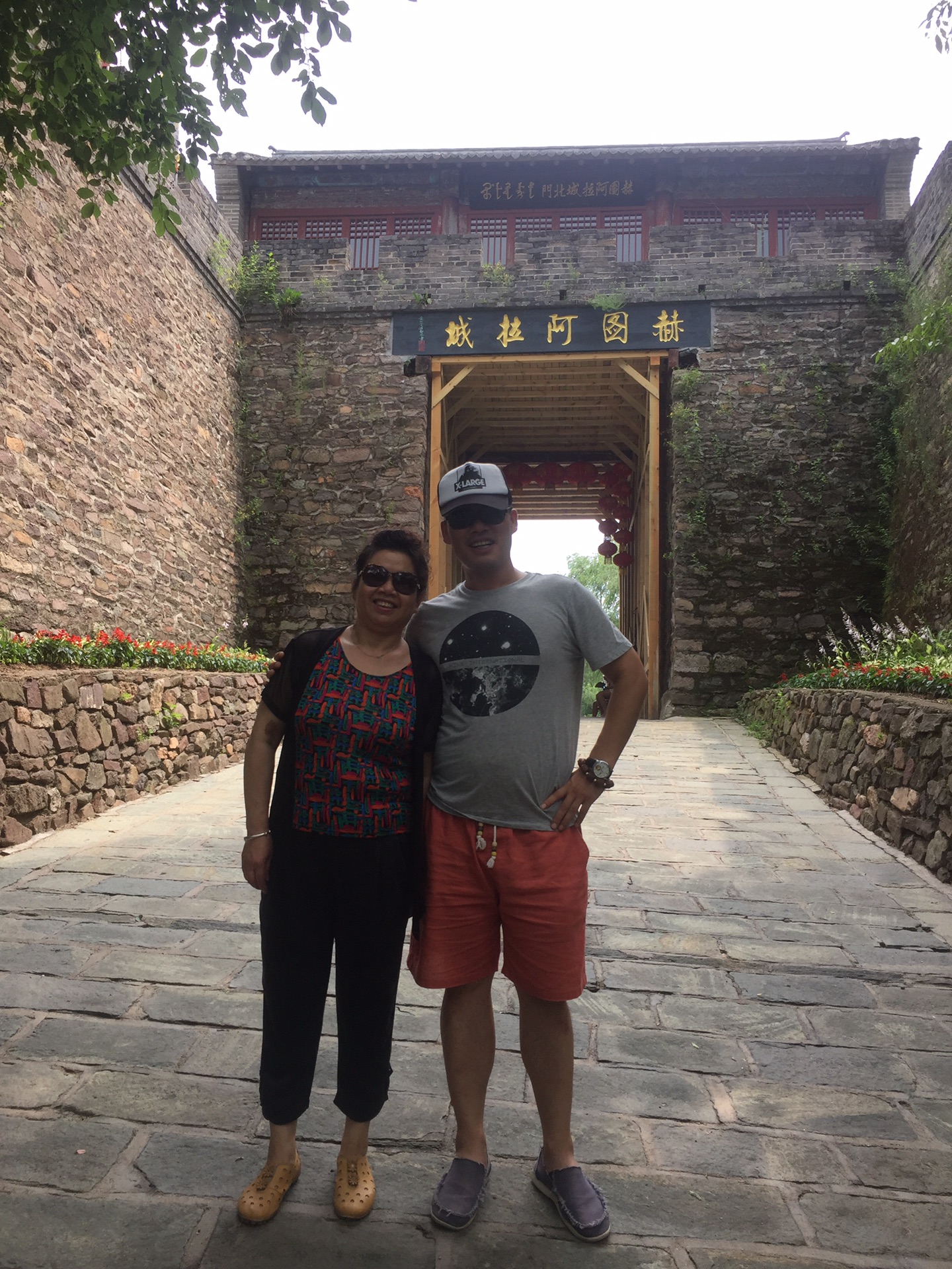 赫图阿拉城址 两个小时游玩,从新回到北门,通过北门上到城墙上看看 赫