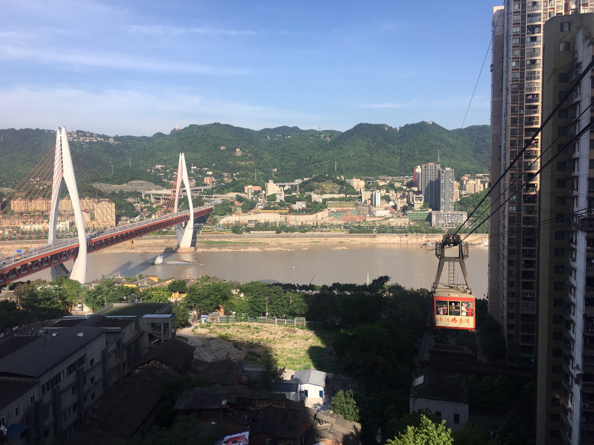 重庆市有多少人口2017_重庆市人口密度