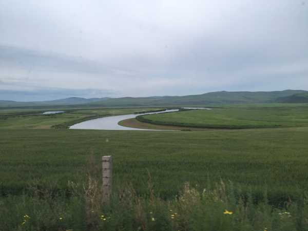 额尔古纳河右岸全书 阅读 wKgBZ1mi0WuAG3_wAAblqdIsudI42.jpeg?imageView2%2F2%2Fw%2F600%2Fq%2F50