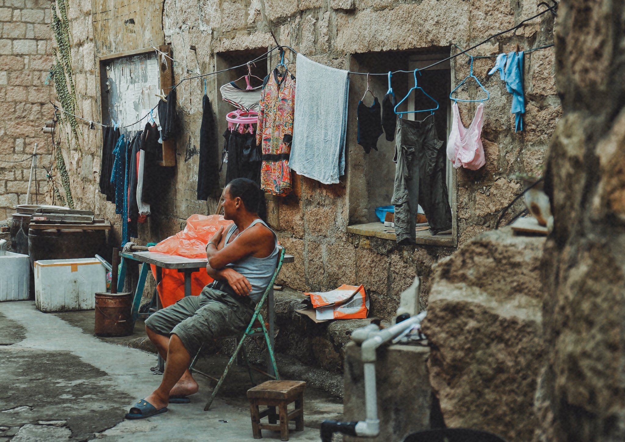 红邮筒人均_红邮筒水彩(2)