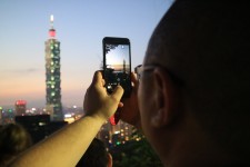 台北,我们回来了 台北,我们回来了