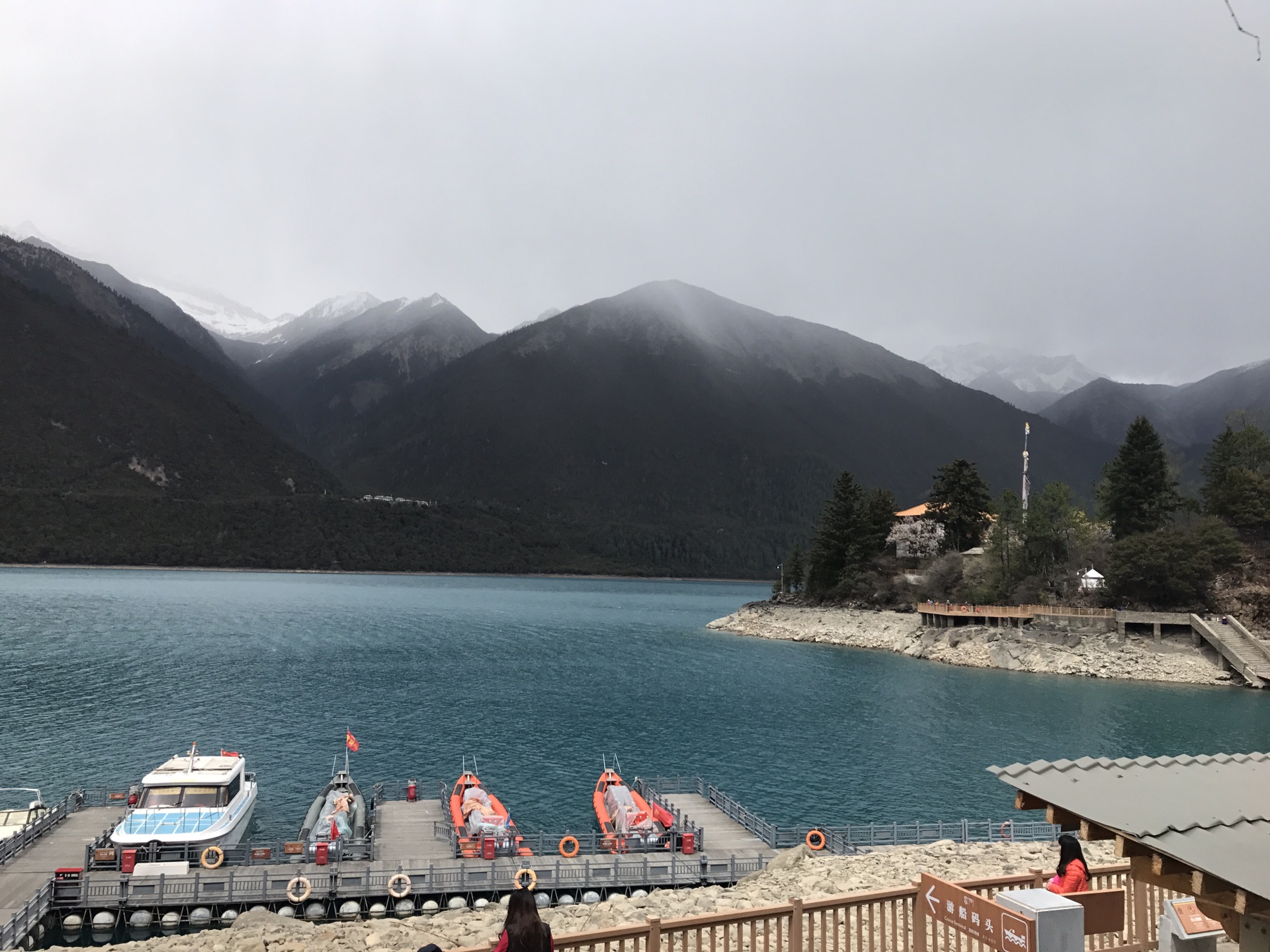 西藏人均_西藏风景图片(2)