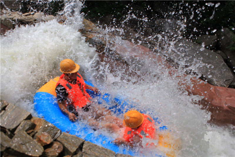 清凉谷高山滑水攻略