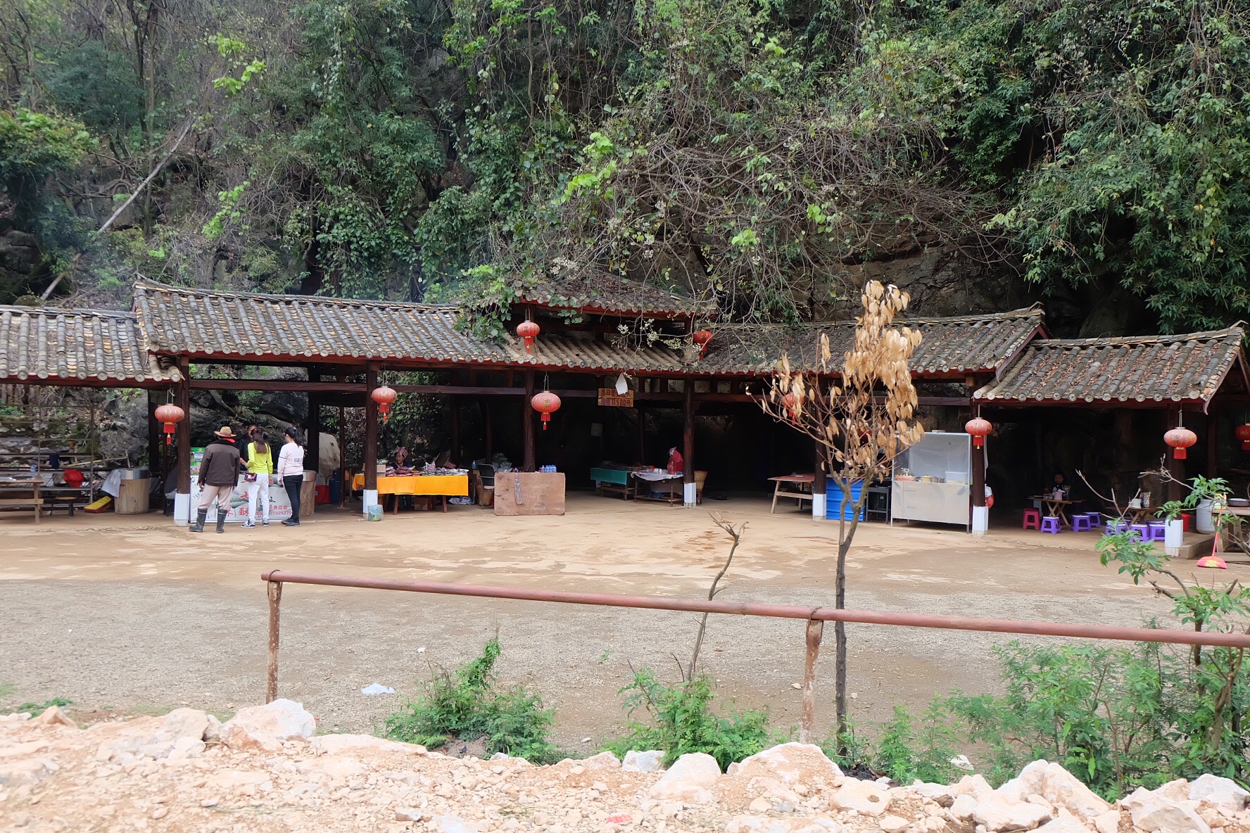 贵阳花溪区马洞村有多少人口_贵阳花溪区青岩龙井村(3)