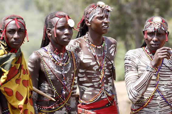 我~2018～要去肯亚(现在就排是因为世界第一抢手的长颈鹿庄园)(对不起