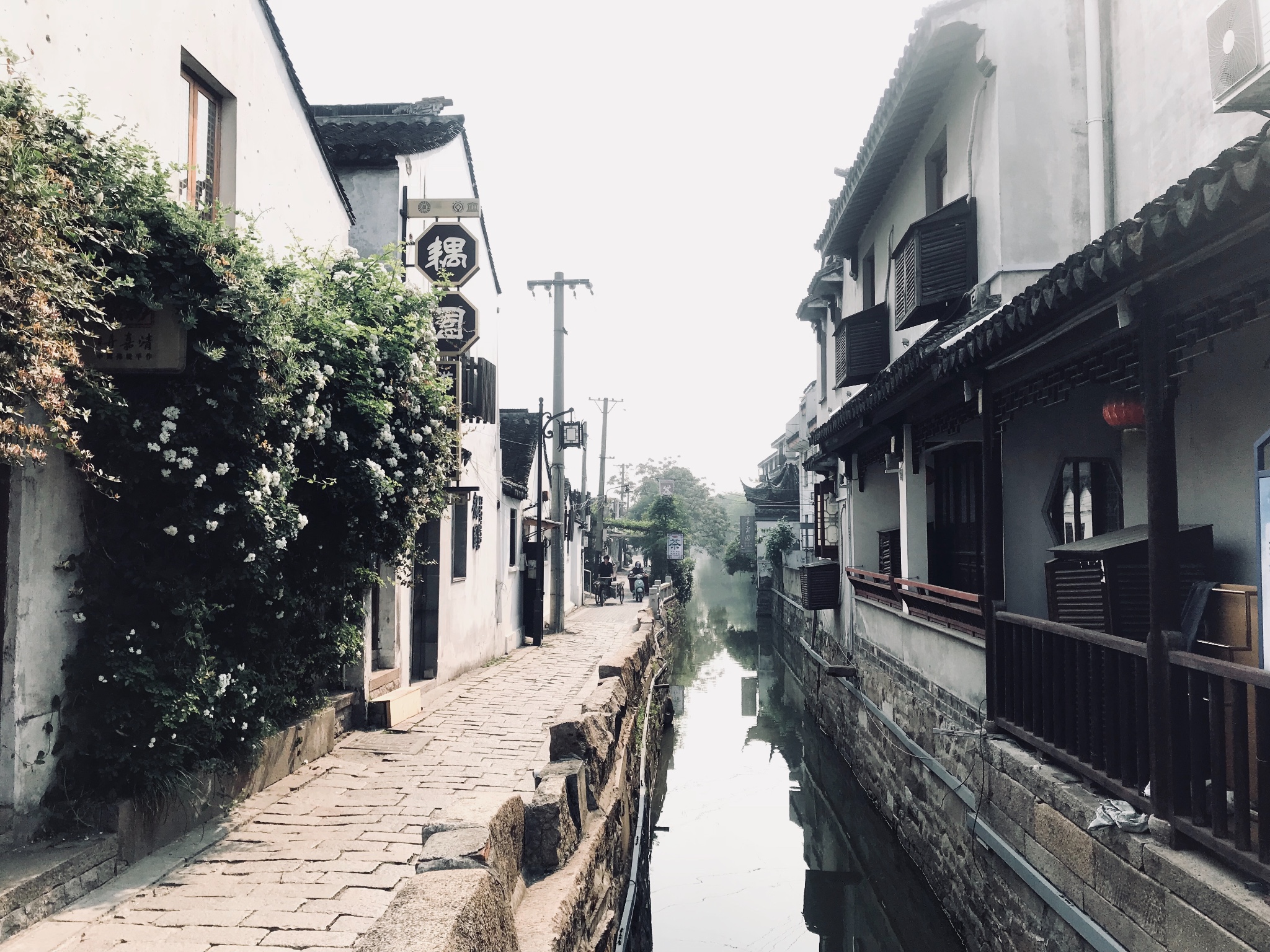 苏州江南大院人均消费_苏州码头烟雨江南图片(3)