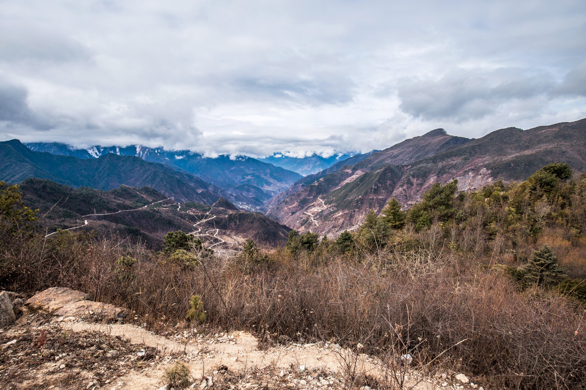 牛背山自助遊攻略