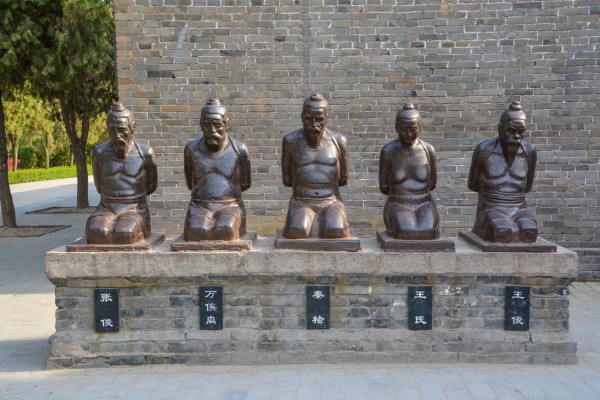 中华人文始祖伏羲 wKgBEFttbQGAMS2PAA3NwM6ncJI85.jpeg?imageView2%2F2%2Fw%2F600%2Fh%2F600%2Fq%2F90