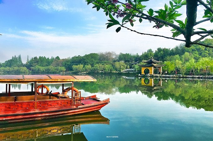 wKgBEFsoe5GAKJxsAAGU_i8dq7800.jpeg?imageView2%2F2%2Fw%2F600%2Fh%2F600%2Fq%2F90