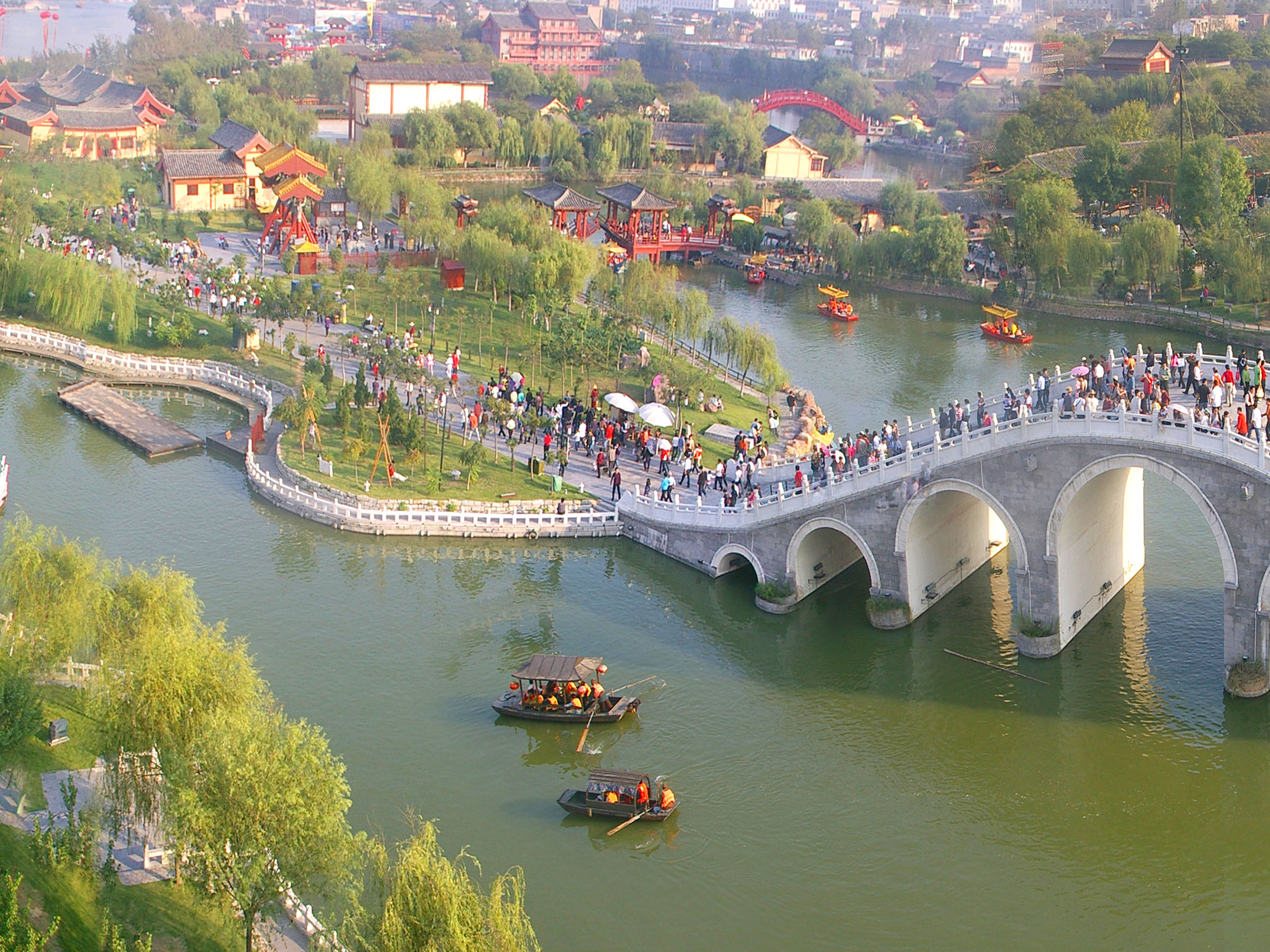 清明上河園