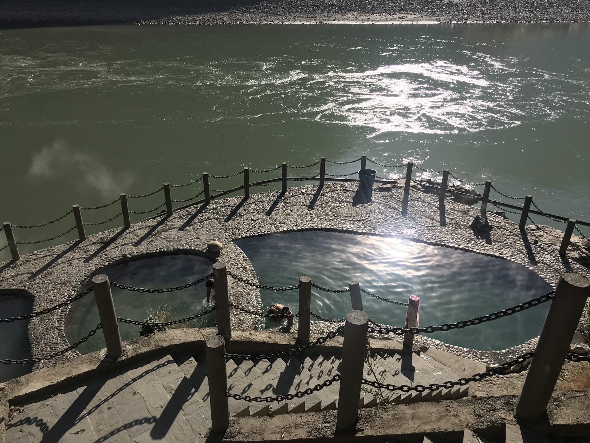 回复游记:怒江～六库～登埂澡堂野温泉