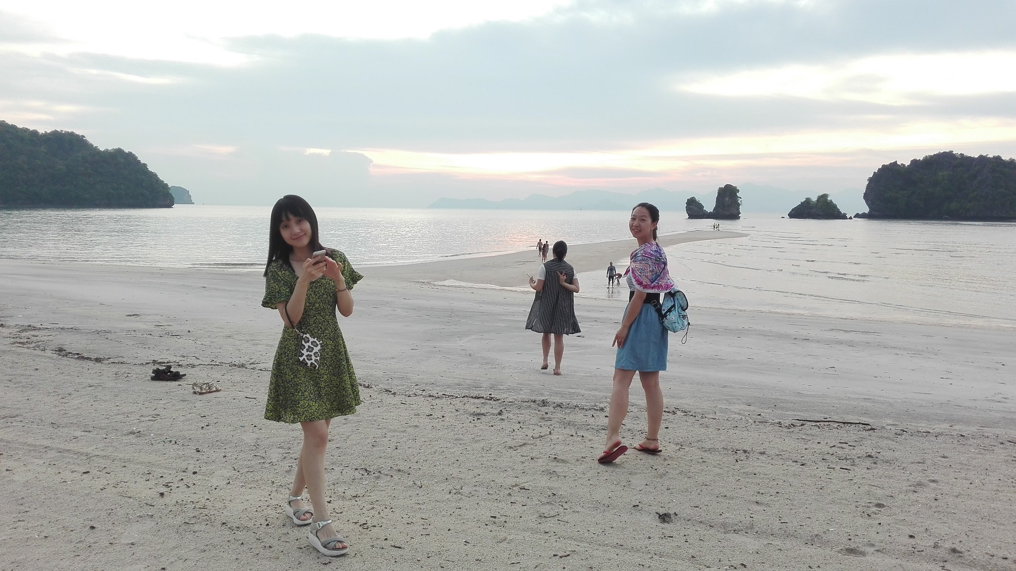 wKgED1uI1WWAOTgoAAo5AQ-dO6I97.jpeg?imageView2%2F2%2Fw%2F600%2Fh%2F600%2Fq%2F90