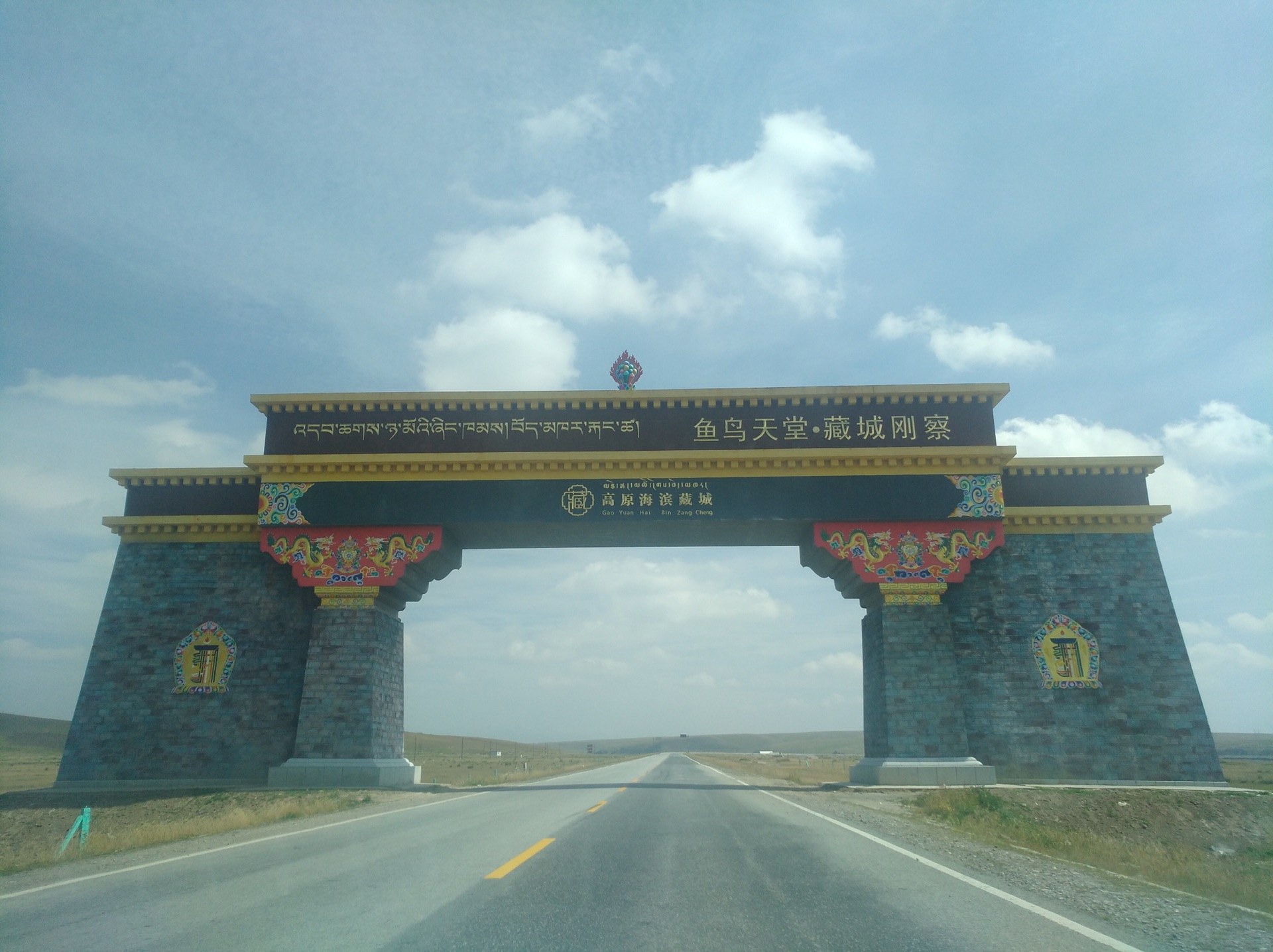 wKgED1uzdZmAQdlgAAcvYc4UyO042.jpeg?imageView2%2F2%2Fw%2F600%2Fh%2F600%2Fq%2F90