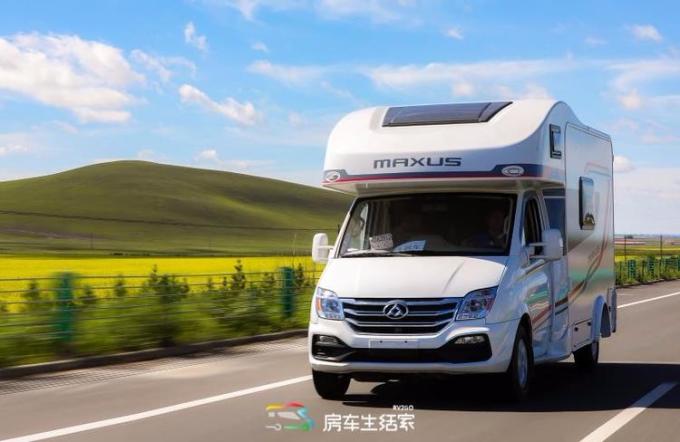旅游自驾游房车 wKgED1xIdYOAHSZjAACzrP6CK9U98.jpeg?imageView2%2F2%2Fw%2F680%2Fq%2F90%7CimageMogr2%2Fstrip%2Fquality%2F90