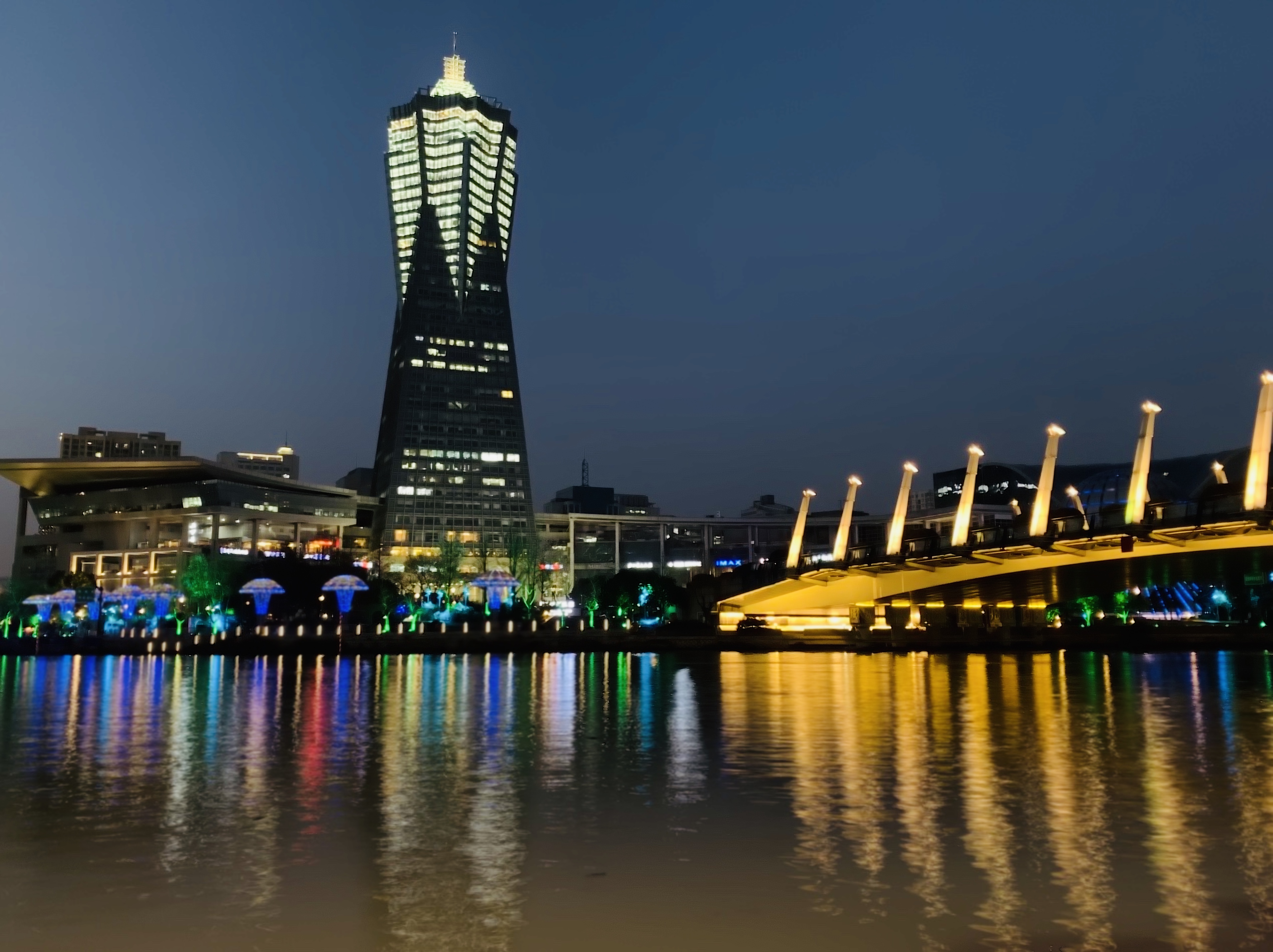 (2个半小时经典线路)杭州京杭大运河 钱塘江夜游双层游艇船票 过三堡