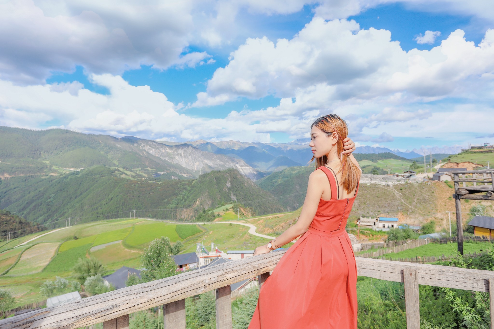 暑假八月适合去哪里旅游(八月份适合去哪里旅游?适合避暑的7个好地方)