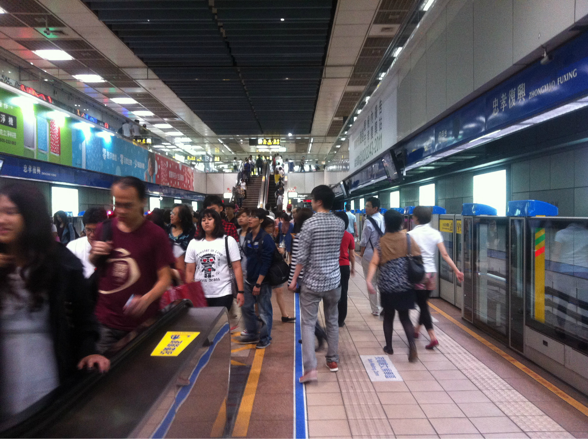 wKgB3FC-4T-AKbOtAA4vdSaF36o71.jpeg?imageView2%2F2%2Fw%2F600%2Fh%2F600%2Fq%2F90