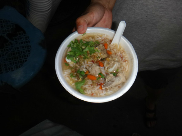 米饭加肉汤好吗 wKgB3FHGAVuAE6DKAAJnY1Cj_FY96.jpeg?imageView2%2F2%2Fw%2F600%2Fh%2F600%2Fq%2F90