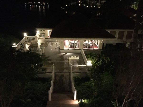 一个飞机人房子猜成语_看图猜成语(3)