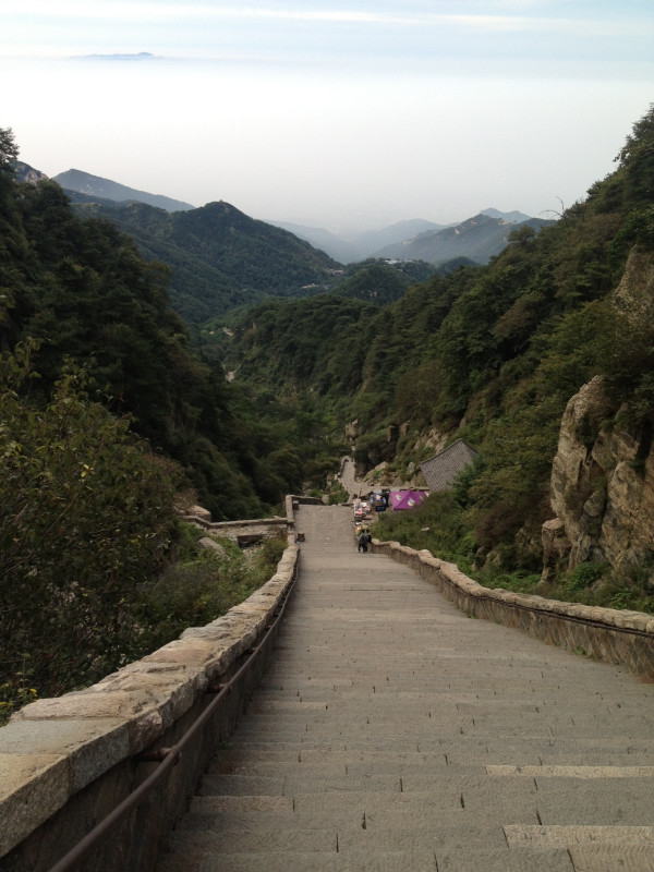 泰山全程视频 wKgBs1cTGvaAT94PAAsuNS0hqpE35.jpeg?imageView2%2F2%2Fw%2F600%2Fq%2F90%7CimageMogr2%2Fstrip%2Fquality%2F90