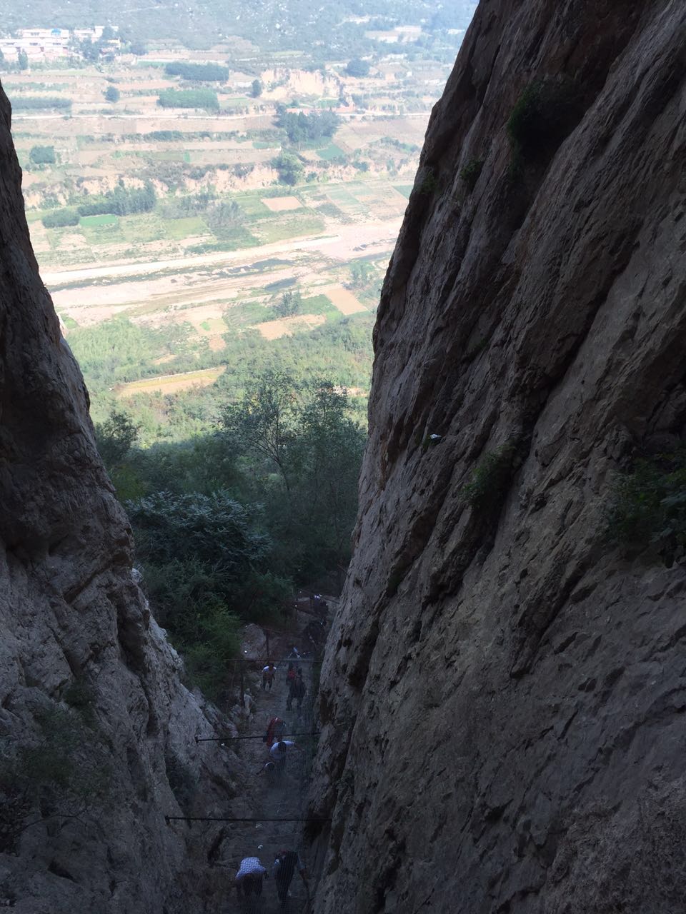 爬山累成狗,景色全沒有——邢臺天梯山